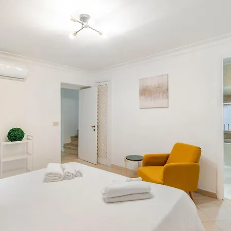Casa Storica 4bdr Con Terrazza A Campo De Fiori * 로마