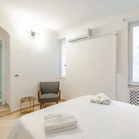 Casa Storica 4bdr Con Terrazza A Campo De Fiori