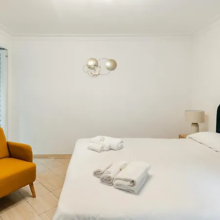 Casa Storica 4bdr Con Terrazza A Campo De Fiori 아파트